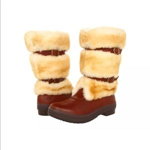 UGG Women’s Lilyan Waterproof Snow Boots Size 7 NEW
